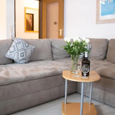 דירה Lovely In Elkeringhausen With Roof Terrace